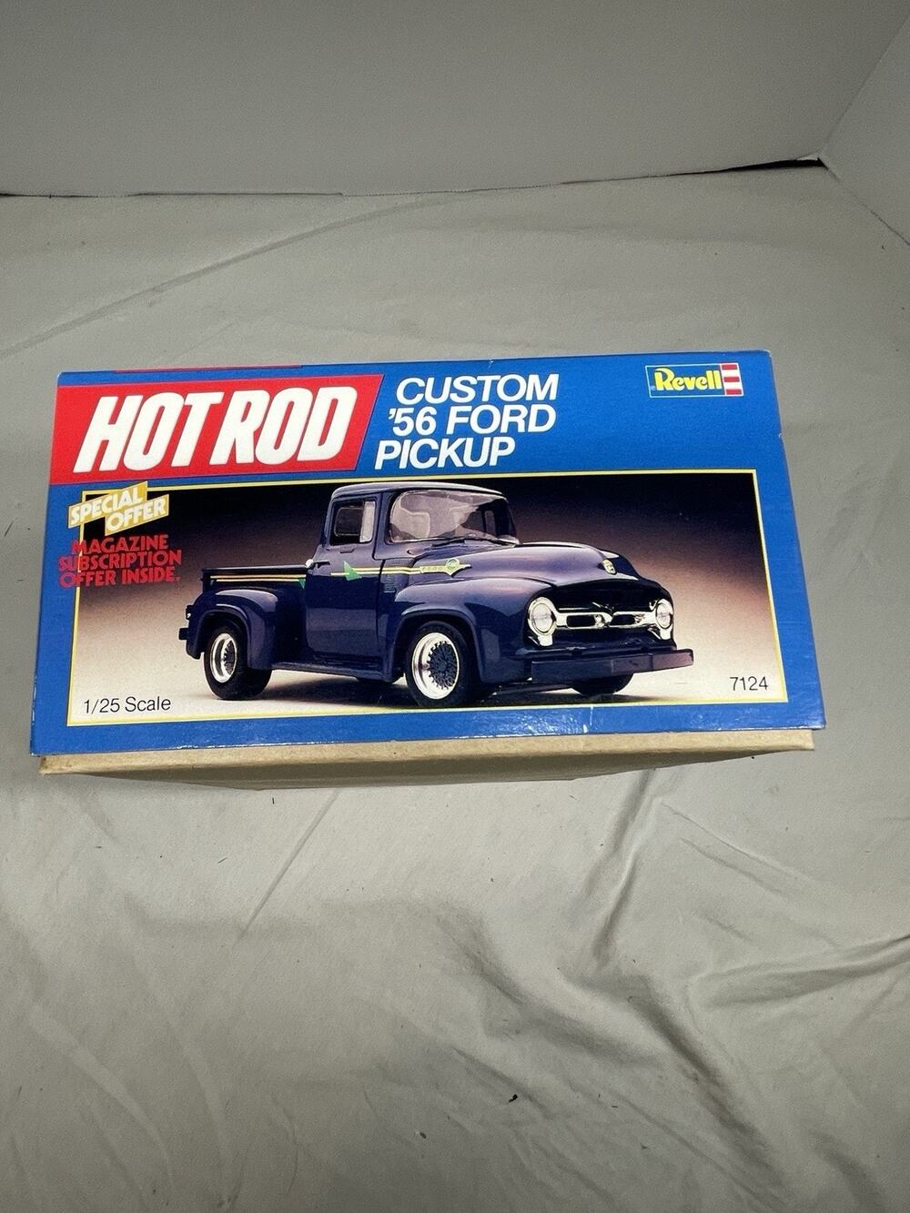 REVELL CUSTOM '56 FORD PICKUP "HOT ROD" SERIES KIT #7124 AMT MPC 1/25 Open Box